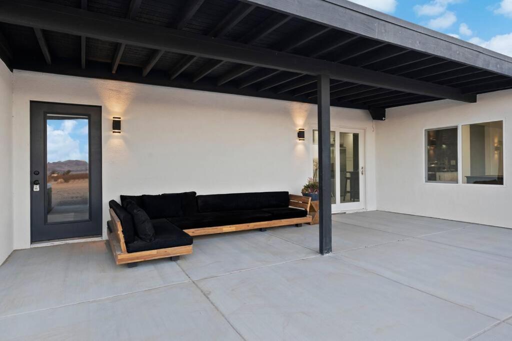 Star Gazers Modern Home On 5 Acres Of Land! Sunfair Heights Buitenkant foto
